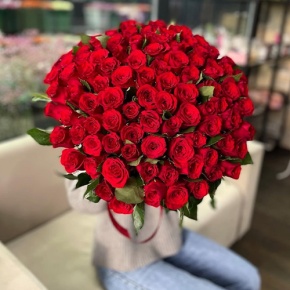 Букет "Классический" из 101 красной розы Кения (60 см) в Рузе