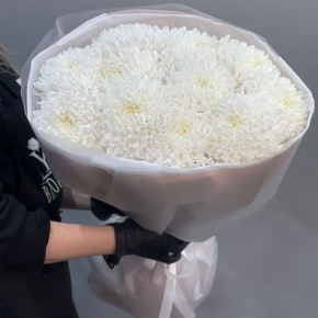 Букет из 11 белых хризантем  в Рузе