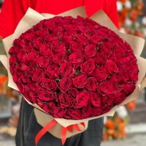 Букет 101 красная роза Кения (50 см) в Рузе