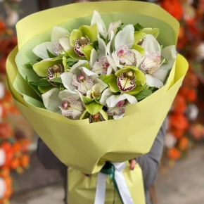Букет "Бруклин" из орхидей и альстромерий в Рузе