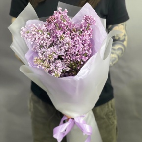 Букет из 9 веток ароматной сирени в Рузе