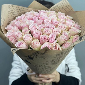 Букет из 51 пастельной розы (40 см) в Рузе