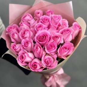 Букет из 25 розовых роз кения (40 см) в Рузе
