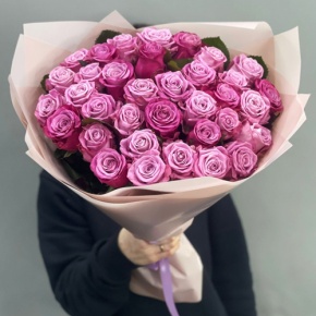 Букет из 51 розы Космик (50 см) в Рузе