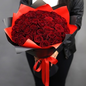 Букет из 51 красной розы (50 см) в Рузе