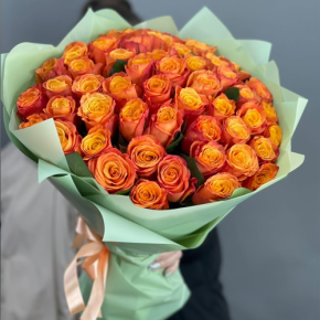 Букет из 71 огненной розы (40 см) в Рузе