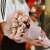 Букет "Мила" из 3 кустовых хризантем и лимониума в Рузе Букет "Мила" из 3 кустовых хризантем и лимониума в Рузе